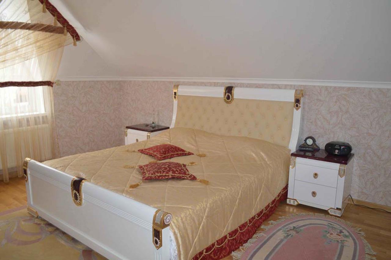 Aqua Vita - Zhyva Voda Sataniw Zimmer foto